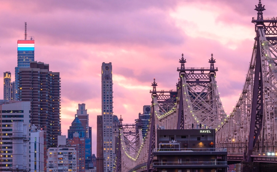 Silvercup Studios Skyline View Bridge